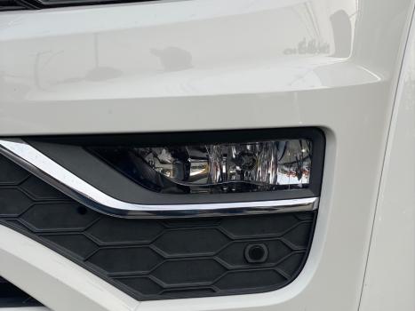 VOLKSWAGEN Amarok 3.0 V6 CABINE DUPLA HIGHLINE 4X4 TURBO INTERCOOLER AUTOM�TICO, Foto 9