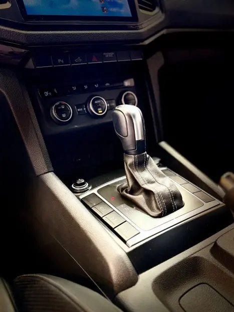 VOLKSWAGEN Amarok 3.0 V6 CABINE DUPLA HIGHLINE EXTREME 4X4 TURBO INTERCOOLER AUTOM�TICO, Foto 9
