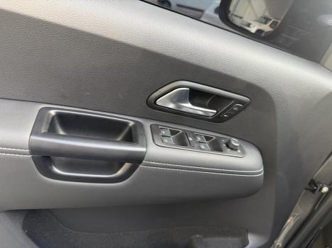 VOLKSWAGEN Amarok 3.0 V6 CABINE DUPLA HIGHLINE EXTREME 4X4 TURBO INTERCOOLER AUTOM�TICO, Foto 15