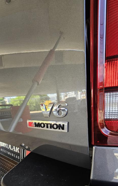 VOLKSWAGEN Amarok 3.0 V6 CABINE DUPLA HIGHLINE 4X4 TURBO INTERCOOLER AUTOM�TICO, Foto 10