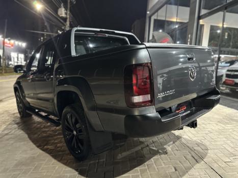 VOLKSWAGEN Amarok 3.0 V6 CABINE DUPLA HIGHLINE EXTREME 4X4 TURBO INTERCOOLER AUTOM�TICO, Foto 6