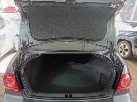 VOLKSWAGEN Bora 2.0 4P AUTOM�TICO, Foto 9