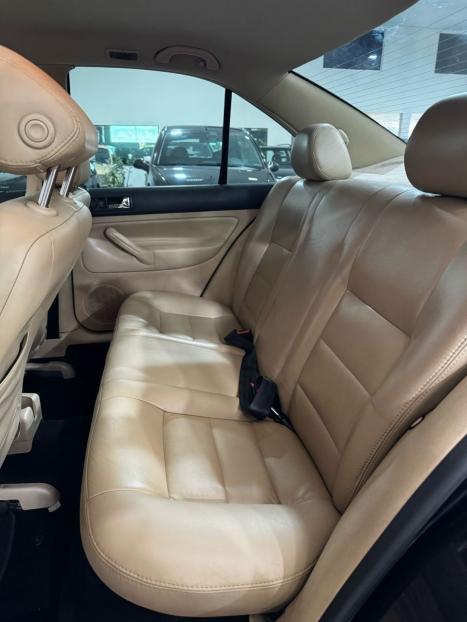 VOLKSWAGEN Bora 2.0 4P AUTOM�TICO, Foto 7