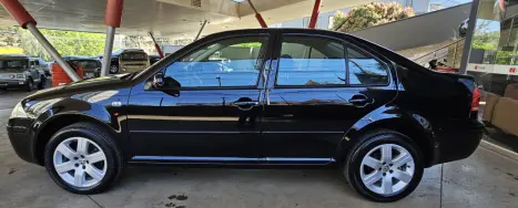 VOLKSWAGEN Bora 2.0 4P FLEX AUTOMÁTICO, Foto 4