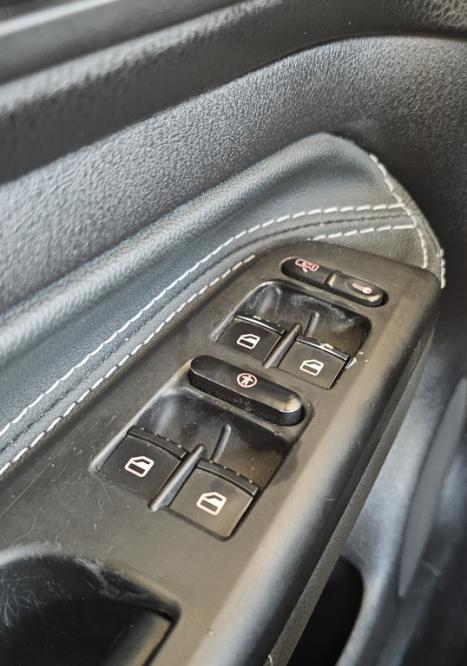 VOLKSWAGEN Bora 2.0 4P FLEX AUTOMÁTICO, Foto 18