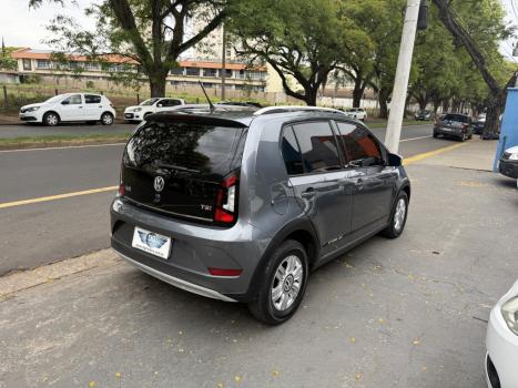 VOLKSWAGEN Cross UP 1.0 12V 4P TSI FLEX, Foto 6