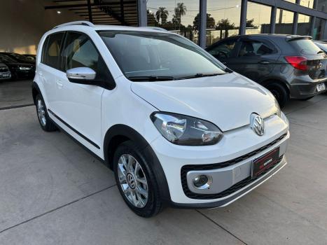 VOLKSWAGEN Cross UP 1.0 12V 4P TSI FLEX, Foto 3