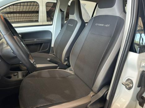 VOLKSWAGEN Cross UP 1.0 12V 4P TSI FLEX, Foto 10