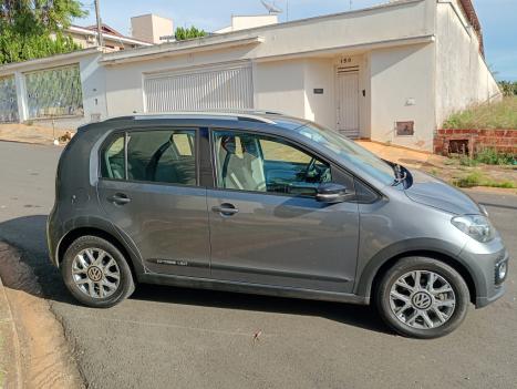 VOLKSWAGEN Cross UP 1.0 12V 4P TSI FLEX, Foto 5
