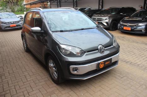 VOLKSWAGEN Cross UP 1.0 12V 4P TSI FLEX, Foto 3