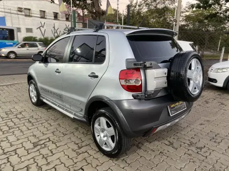 VOLKSWAGEN Crossfox 1.6 4P FLEX, Foto 6