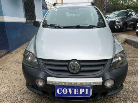 VOLKSWAGEN Crossfox 1.6 4P FLEX, Foto 2 VOLKSWAGEN Crossfox 1.6 4P FLEX, Foto 2