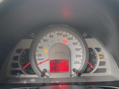 VOLKSWAGEN Crossfox 1.6 4P FLEX, Foto 17