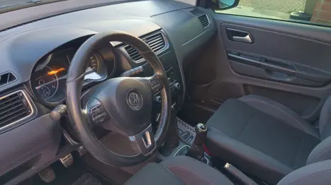 VOLKSWAGEN Crossfox 1.6 4P FLEX, Foto 16