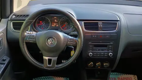 VOLKSWAGEN Crossfox 1.6 4P FLEX, Foto 18