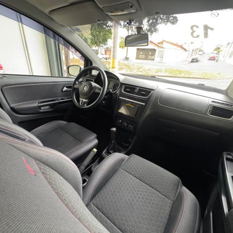 VOLKSWAGEN Crossfox 1.6 4P FLEX, Foto 8