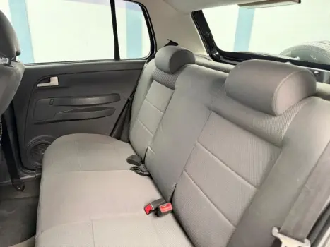 VOLKSWAGEN Crossfox 1.6 4P FLEX, Foto 13