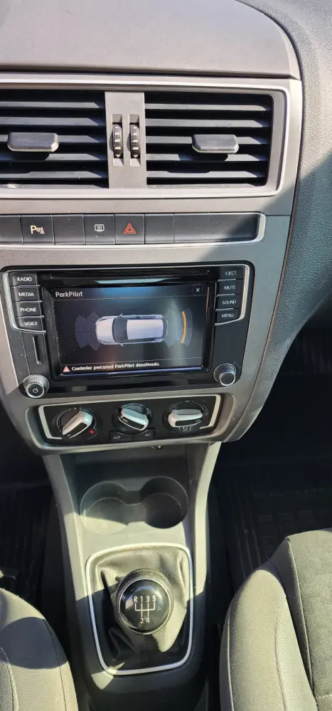 VOLKSWAGEN Fox 1.0 4P COMFORTLINE FLEX, Foto 10