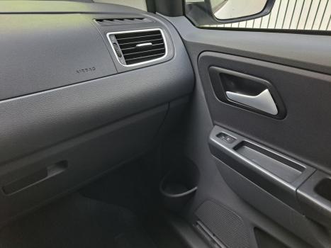 VOLKSWAGEN Fox 1.0 4P TREND FLEX, Foto 12 VOLKSWAGEN Fox 1.0 4P TREND FLEX, Foto 12