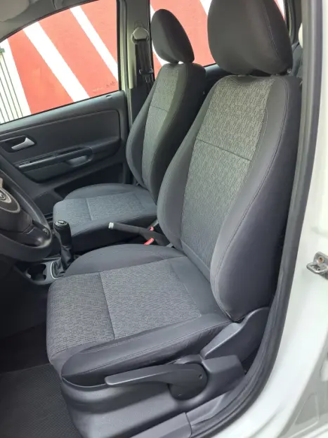 VOLKSWAGEN Fox 1.0 4P TREND FLEX, Foto 16 VOLKSWAGEN Fox 1.0 4P TREND FLEX, Foto 16