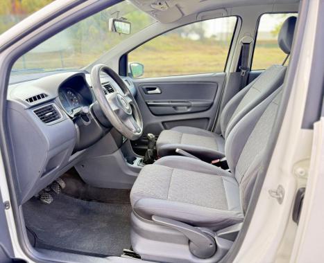 VOLKSWAGEN Fox 1.0 4P TREND FLEX, Foto 7