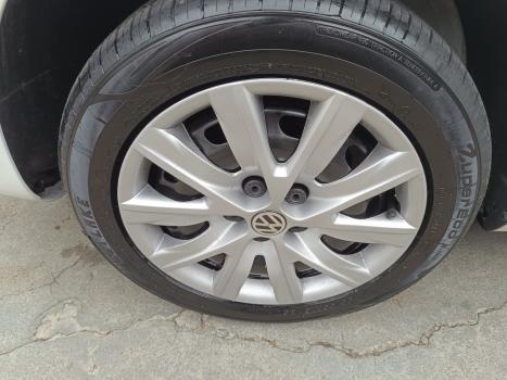 VOLKSWAGEN Fox 1.0 4P TREND FLEX, Foto 8 VOLKSWAGEN Fox 1.0 4P TREND FLEX, Foto 8