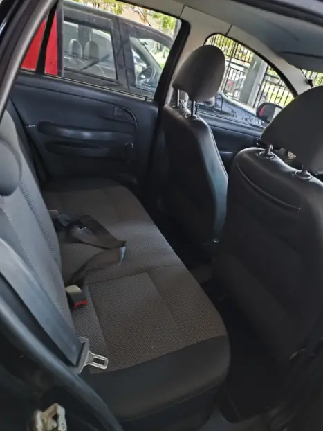 VOLKSWAGEN Fox 1.0 4P FLEX, Foto 5