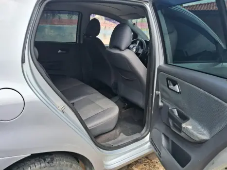 VOLKSWAGEN Fox 1.0 4P FLEX, Foto 10