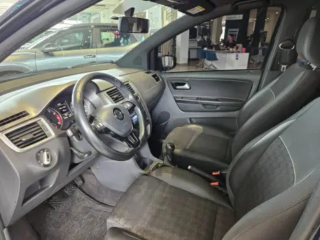 VOLKSWAGEN Fox 1.0 4P TRACK FLEX, Foto 4