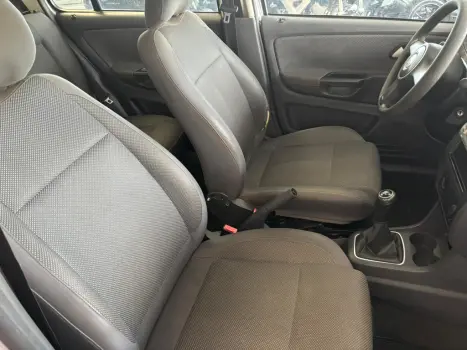 VOLKSWAGEN Fox 1.0 4P FLEX, Foto 12
