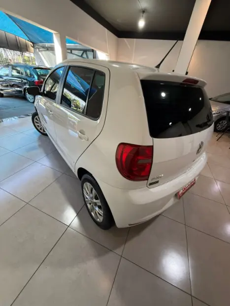 VOLKSWAGEN Fox 1.0 4P FLEX, Foto 4