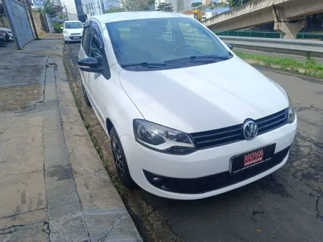 VOLKSWAGEN Fox 1.0 4P SELE��O FLEX, Foto 2