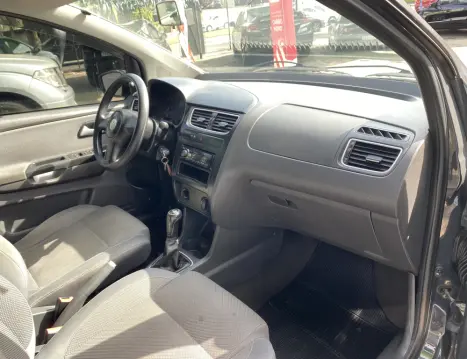 VOLKSWAGEN Fox 1.0 TREND FLEX, Foto 14
