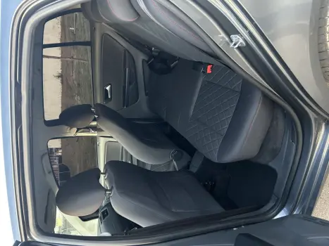 VOLKSWAGEN Fox 1.6 16V 4P MSI HIGHLINE FLEX, Foto 9