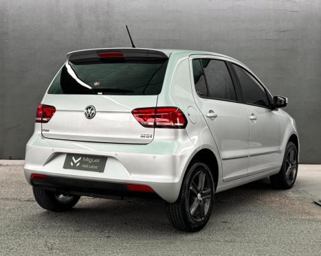 VOLKSWAGEN Fox 1.6 16V 4P MSI HIGHLINE FLEX, Foto 4