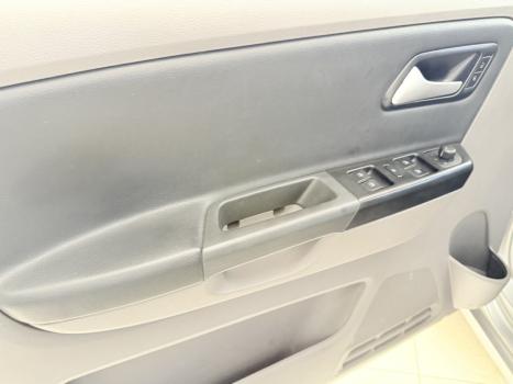 VOLKSWAGEN Fox 1.6 4P FLEX HIGHLINE I-MOTION AUTOMATIZADO, Foto 9 VOLKSWAGEN Fox 1.6 4P FLEX HIGHLINE I-MOTION AUTOMATIZADO, Foto 9