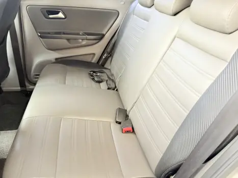 VOLKSWAGEN Fox 1.6 4P FLEX HIGHLINE I-MOTION AUTOMATIZADO, Foto 14 VOLKSWAGEN Fox 1.6 4P FLEX HIGHLINE I-MOTION AUTOMATIZADO, Foto 14