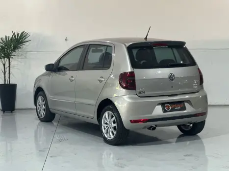 VOLKSWAGEN Fox 1.6 4P FLEX HIGHLINE I-MOTION AUTOMATIZADO, Foto 5
