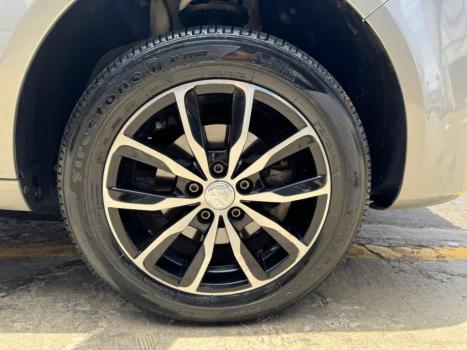 VOLKSWAGEN Fox 1.6 4P TRENDLINE FLEX, Foto 13