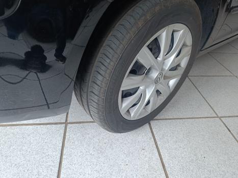 VOLKSWAGEN Fox 1.6 4P PLUS FLEX, Foto 7 VOLKSWAGEN Fox 1.6 4P PLUS FLEX, Foto 7