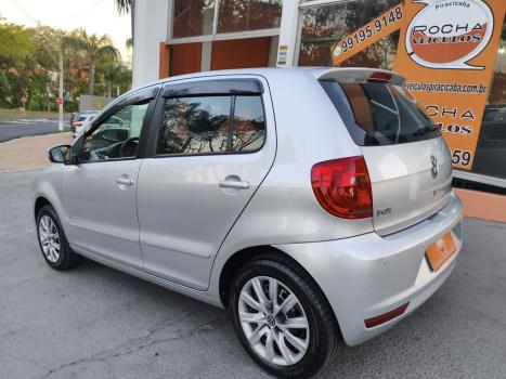 VOLKSWAGEN Fox 1.6 4P FLEX I-MOTION AUTOMATIZADO, Foto 3 VOLKSWAGEN Fox 1.6 4P FLEX I-MOTION AUTOMATIZADO, Foto 3