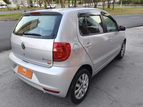 VOLKSWAGEN Fox 1.6 4P FLEX I-MOTION AUTOMATIZADO, Foto 5 VOLKSWAGEN Fox 1.6 4P FLEX I-MOTION AUTOMATIZADO, Foto 5