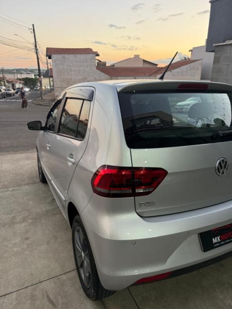 VOLKSWAGEN Fox 1.6 4P FLEX CONNECT I-MOTION AUTOMATIZADO, Foto 4