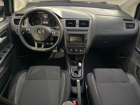 VOLKSWAGEN Fox 1.6 4P FLEX CONNECT I-MOTION AUTOMATIZADO, Foto 7