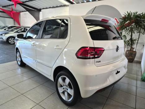 VOLKSWAGEN Fox 1.6 4P HIGHLINE FLEX, Foto 5