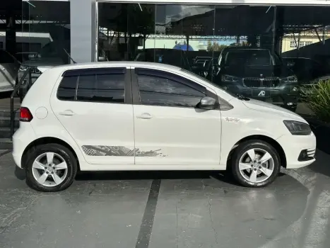 VOLKSWAGEN Fox 1.6 4P ROCK IN RIO FLEX, Foto 4