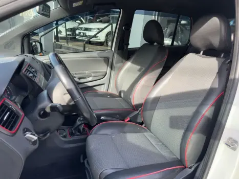 VOLKSWAGEN Fox 1.6 4P ROCK IN RIO FLEX, Foto 9