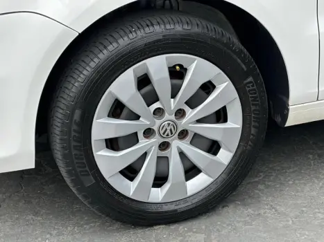 VOLKSWAGEN Fox 1.6 4P MSI TRENDLINE FLEX, Foto 13