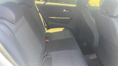 VOLKSWAGEN Fox 1.6 4P TRENDLINE FLEX, Foto 8