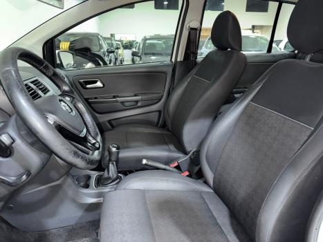 VOLKSWAGEN Fox 1.6 4P COMFORTLINE FLEX, Foto 6